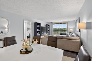 Spectacular lake and golf course views from this light and - photo 13