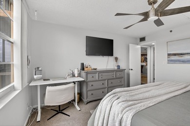 Spectacular lake and golf course views from this light and - photo 20