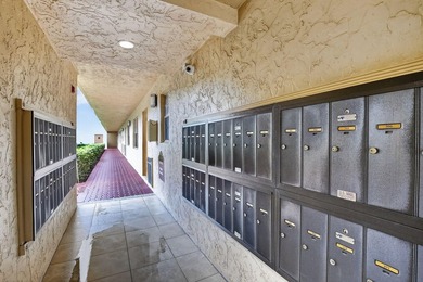 Spectacular lake and golf course views from this light and - photo 28