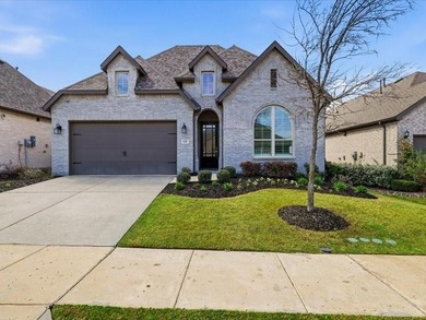 Lake Lewisville Home For Sale in Oak Point Texas