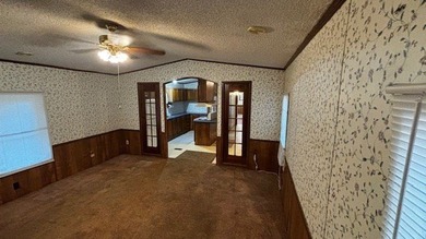 Discover affordable lake-area living in Pendleton Harbor, a - photo 6