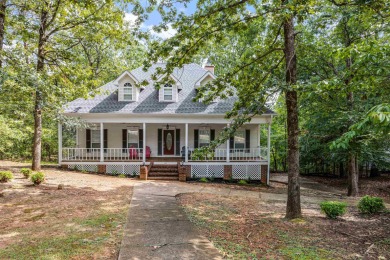Pickwick Lake Home For Sale in Savannah Tennessee