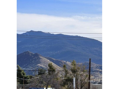 This C-2 zoned commercial property offers a rare live/work setup - photo 5