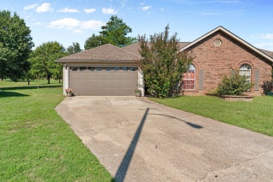 Table Rock Lake Home Sale Pending in Branson Missouri