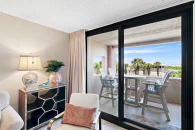 Wake up to breathtaking views, spend your days on the - photo 4