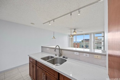 Experience the best of urban island living in this beautifully - photo 7