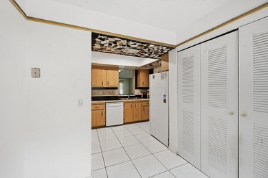 GREAT REDUCTION FOR A QUICK SALE!! 2/2 CONDO IN A WELL-KEPT - photo 6