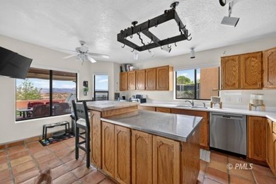 Owner-Agent. Situated on a beautifully maintained 1-acre parcel - photo 8