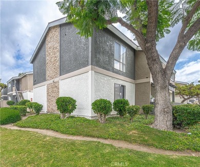 Welcome to this beautifully renovated first-level condominium in - photo 5