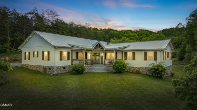 Lake Home For Sale in Sevierville, Tennessee