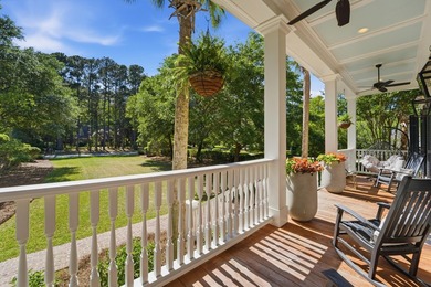 Welcome to this stunning custom-built 6-bedroom, 5.5 bathroom - photo 16