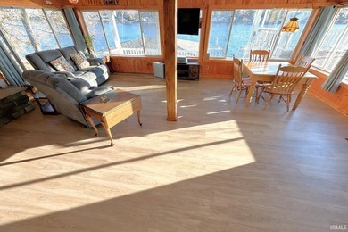 THE DECKS ARE STACKED FOR LAKE LIFE FUN! Main Lake Shafer, 3-4