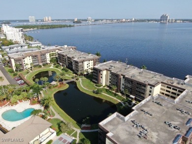 Caloosahatchee River Condo For Sale in North Fort Myers Florida