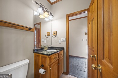 Lake Hartwell Classic Craftsmanship | Paynes Creek Perfection - photo 20