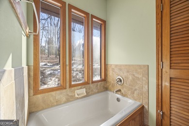 Lake Hartwell Classic Craftsmanship | Paynes Creek Perfection - photo 26