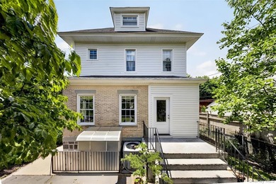 Stunning luxury one-family home in the heart of Flushing! - photo 36