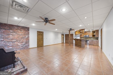Lake Hartwell Classic Craftsmanship | Paynes Creek Perfection - photo 28