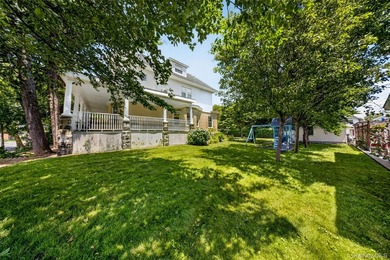 Stunning luxury one-family home in the heart of Flushing! - photo 40