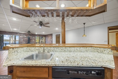 Lake Hartwell Classic Craftsmanship | Paynes Creek Perfection - photo 36