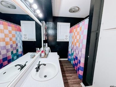 Welcome home to this charming 3-bedroom, 2-bath brick home - photo 9