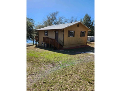 Deer Springs Lake Home For Sale in Keystone Heights Florida