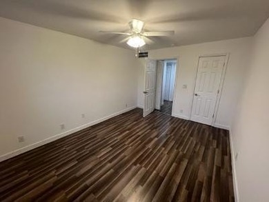 Updated top floor condo with brand newer AC, water heater, new - photo 2