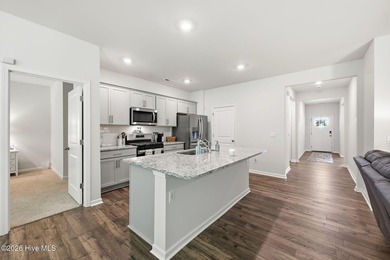 There's a reason buyers keep asking for the Aria floorplan -- it - photo 11