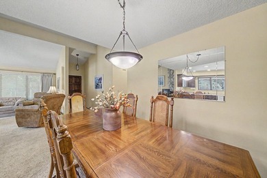Waterfront Mountain Retreat on the Pond !! Enjoy the best of - photo 11
