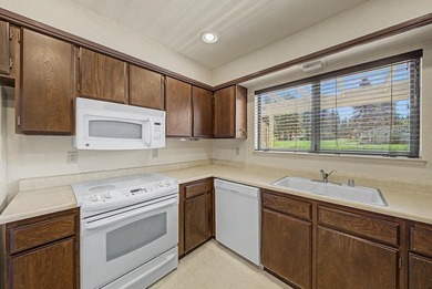 Waterfront Mountain Retreat on the Pond !! Enjoy the best of - photo 14