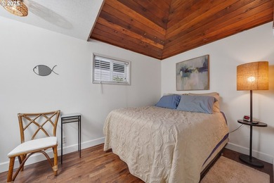 Welcome to your furnished, turnkey coastal retreat in the heart - photo 20