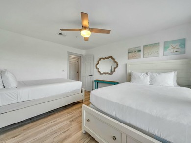 This TOTALLY renovated unit is a must see for anyone looking for - photo 22
