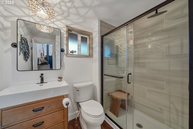 Welcome to your furnished, turnkey coastal retreat in the heart - photo 23