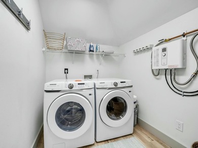 This TOTALLY renovated unit is a must see for anyone looking for - photo 26