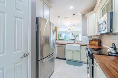 Enjoy beautiful views of the Santa Rosa Sound from your private - photo 10