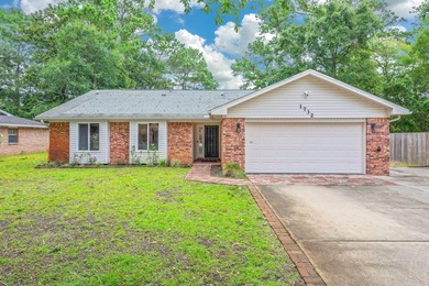 Welcome to this spacious brick ranch, offering the perfect - photo 1
