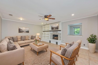 Welcome to this spacious brick ranch, offering the perfect - photo 7