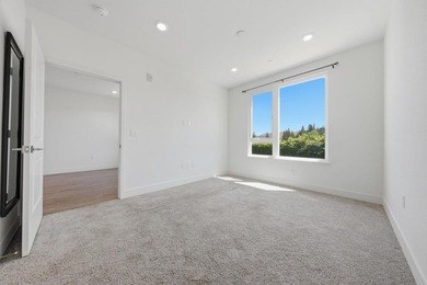 Welcome to 5951 Sunstone Dr #215, a beautifully maintained condo - photo 12