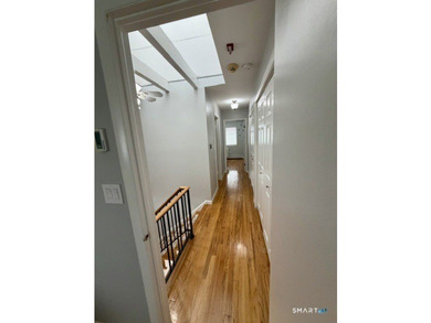 Beautifully updated 2bedroom, 1.5bath unit located in the rear - photo 20