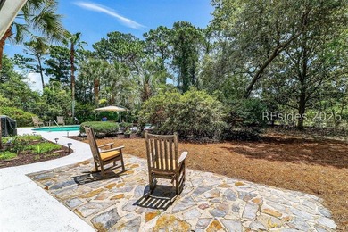 Exceptional value on superbly maintained residence with spacious - photo 34