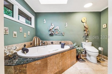 Exceptional value on superbly maintained residence with spacious - photo 37