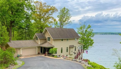 Owasco Lake Home For Sale in Auburn New York