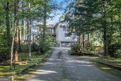 This home is at an elevation of 3200 ft sitting above clouds! - photo 6