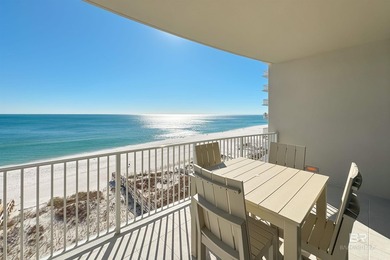 This stunning, turnkey ready 3-bedroom, 3-bath unit boasts - photo 35