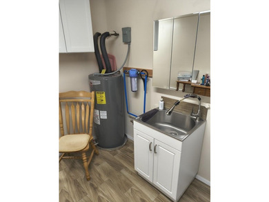 Unique workshop/residence wide open for your dersired floorplan - photo 6