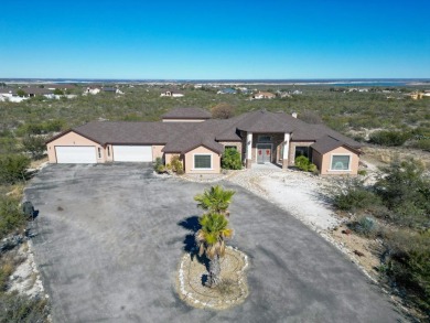 Lake Home For Sale in Del Rio, Texas