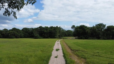 If you have dreamed of buying a perfect sized rural property to - photo 1