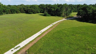 If you have dreamed of buying a perfect sized rural property to - photo 3