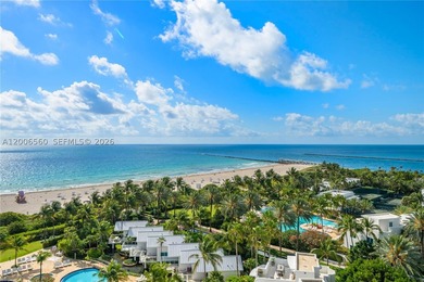 Experience the pinnacle of South of Fifth living in this grand 3 - photo 8