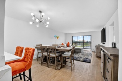 Beautifully updated and COMPLETELY FURNISHED 2-bedroom, 2-bath - photo 11