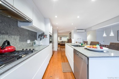 Welcome to 17 East 128th Street, a rare unique opportunity to - photo 23
